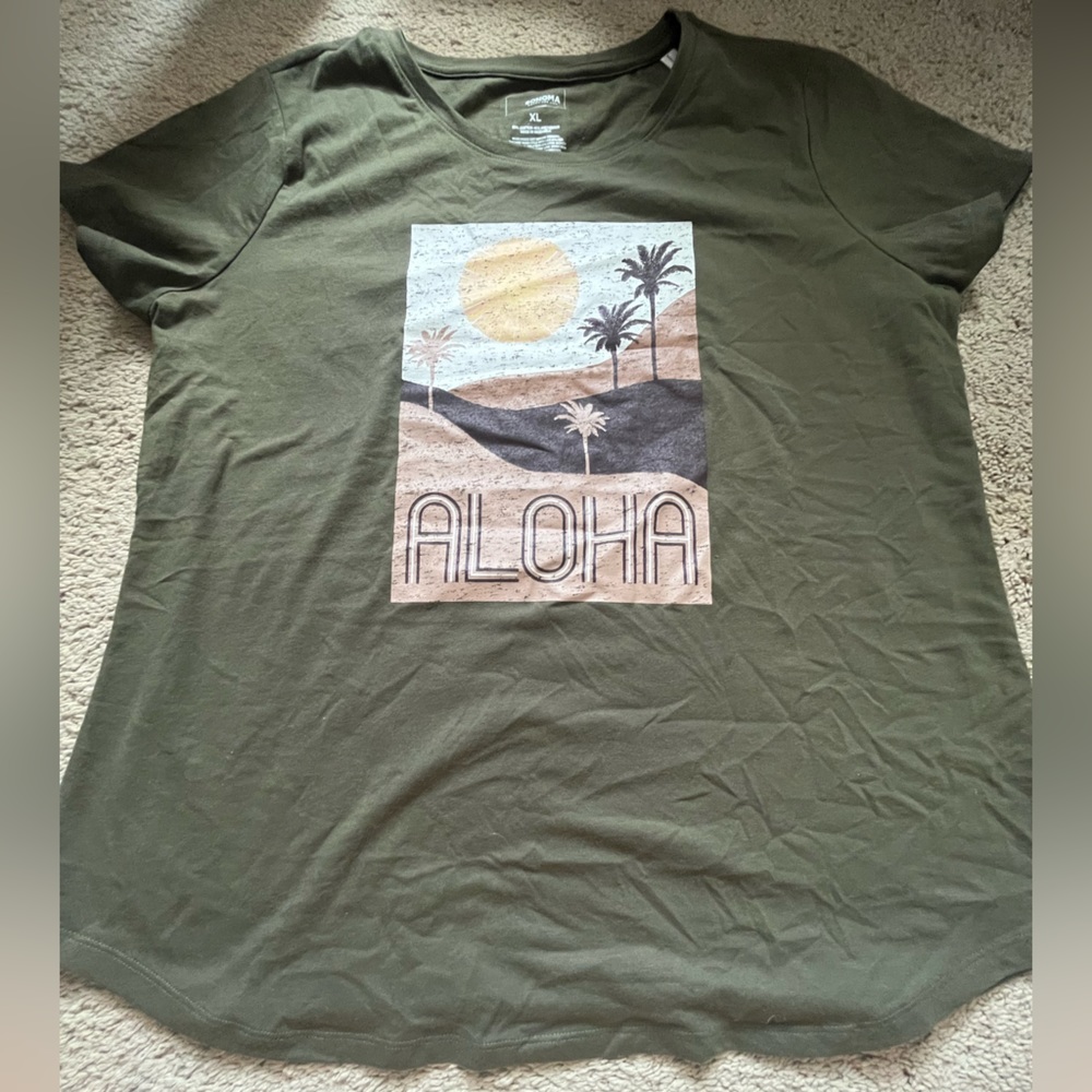 Green Aloha T-shirt